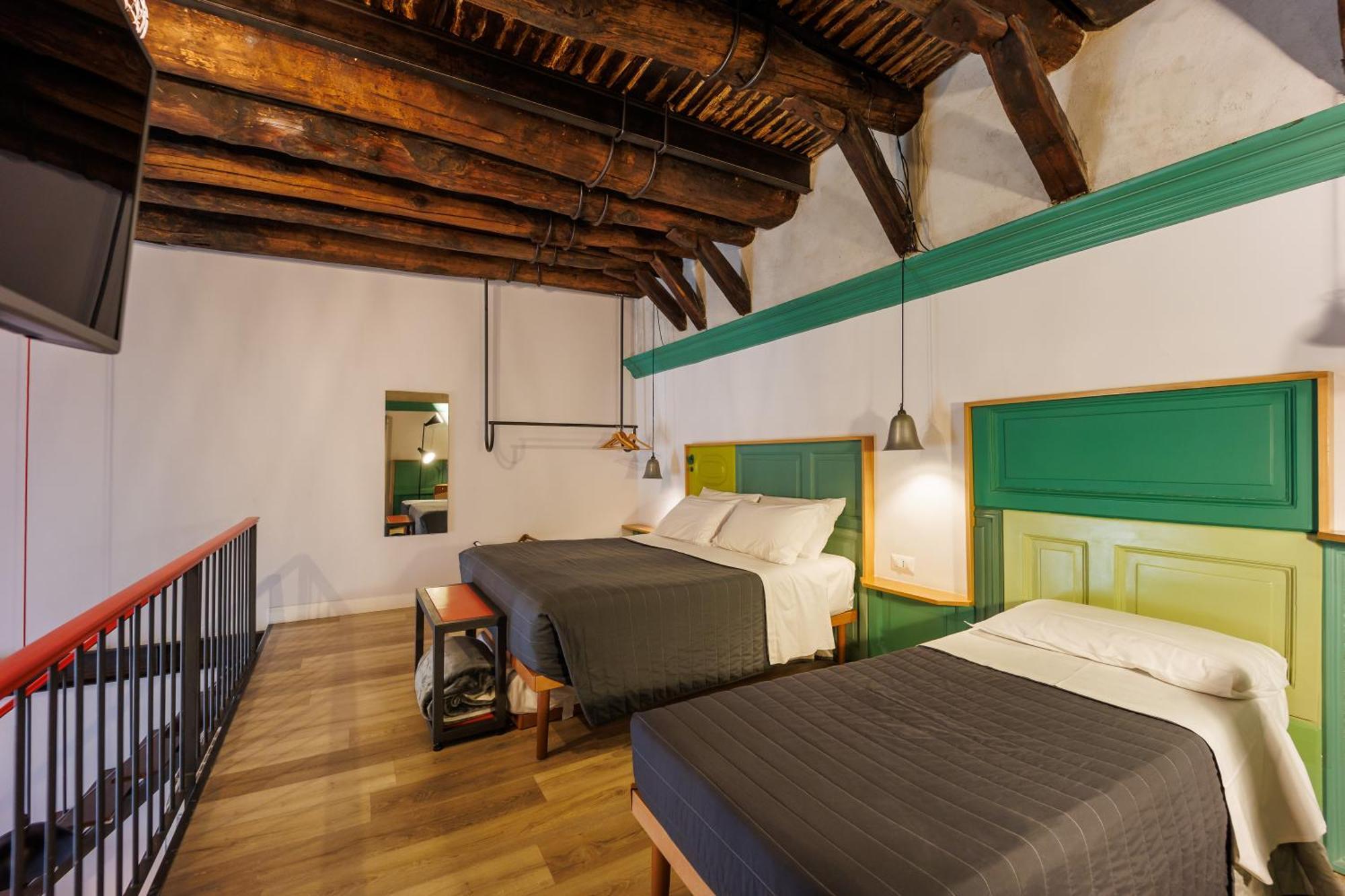 The Dante House By House In 2* Napoli